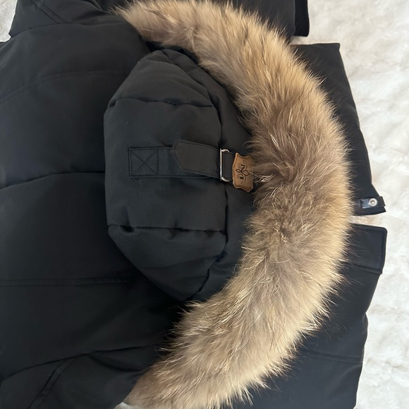 Mackage winter Jacket - Picture 10 of 16